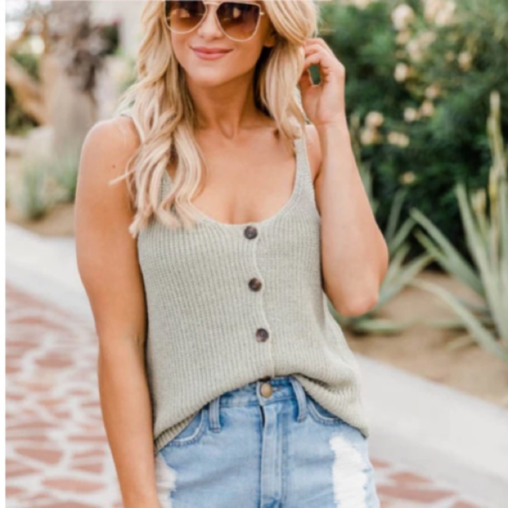 Pink Lily Imagine This Sweater Taupe Knitted Button Up Tank Top Sz S